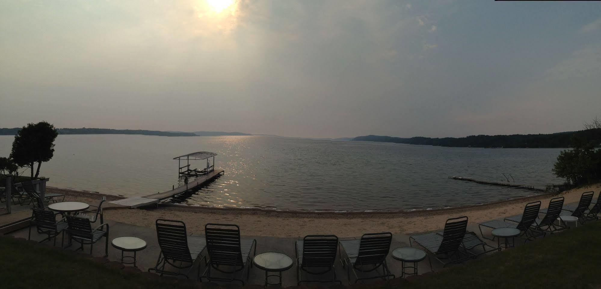 Crystal Lake Resort 뷸러 외부 사진